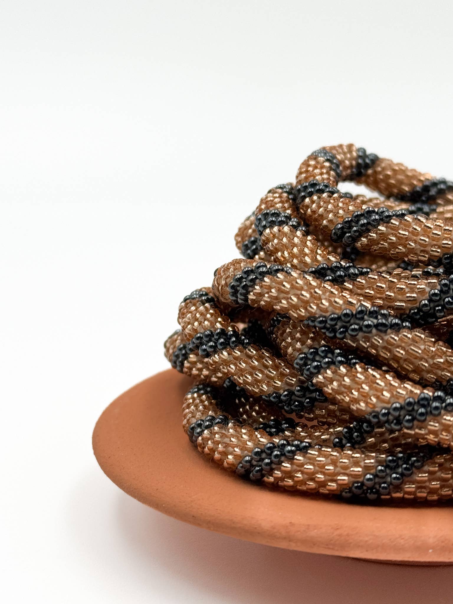 Nouvelle collection A/H 2026 Bracelet népalais G07
